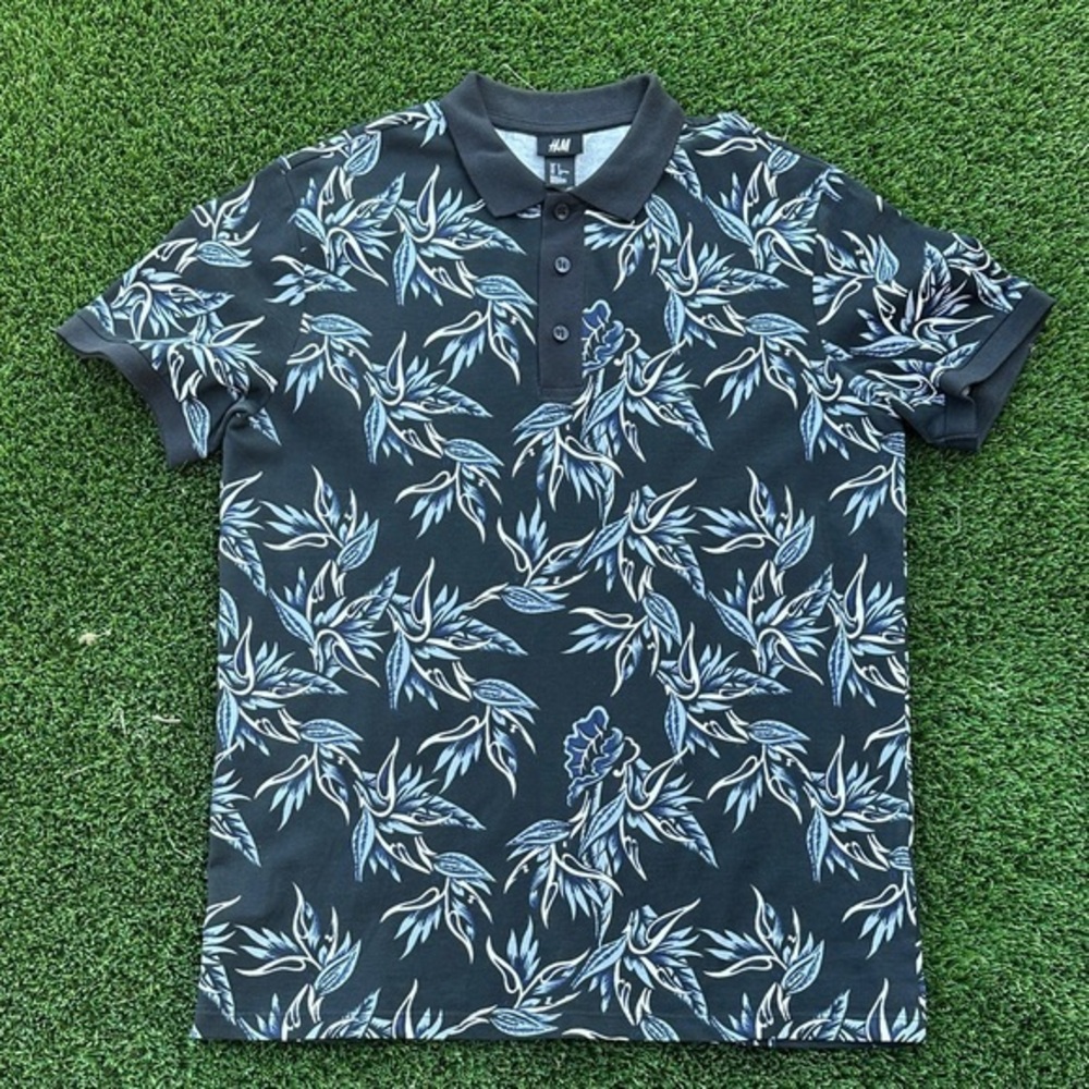 H&M Men's Navy Leaf Pattern Polo  BD3